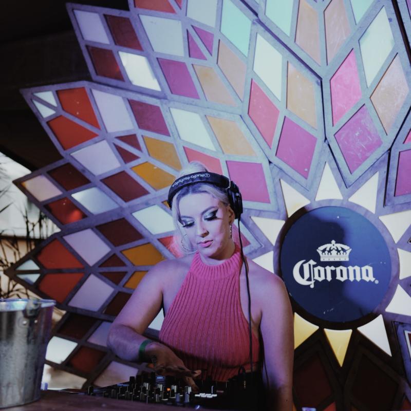 6e8602e8 A2c3 4a93 976f 020b434b1b1e